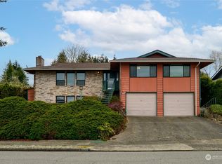 2018 Rolling Hills Ave SE, Renton, WA 98055