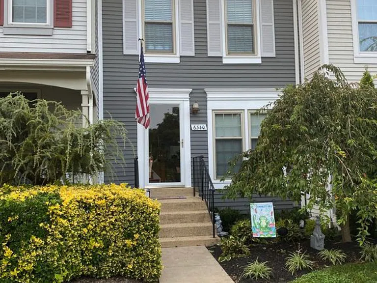 6340 Chimney Wood Ct — Photo 1