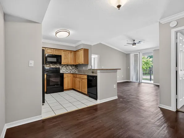15155 Michelangelo Boulevard #207, Delray Beach, FL 33446