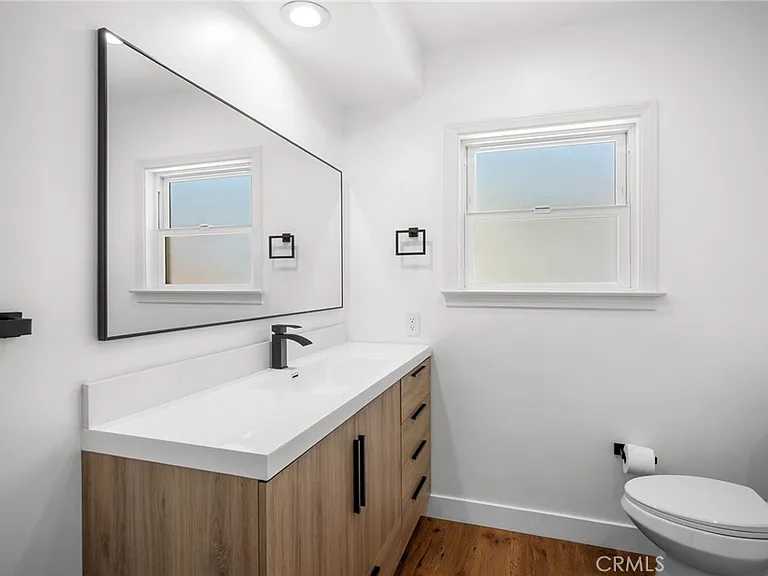 10404 Leolang Ave — Photo 19