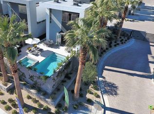 1122 Surrey Ln, Palm Springs, CA 92264