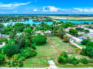 6080 Pine Dr, Lake Worth, FL 33462