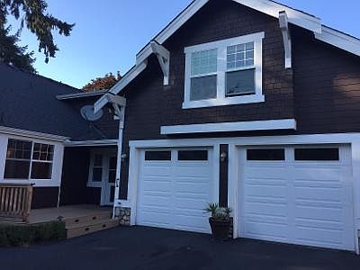 4th image of 714 98th Ave NE