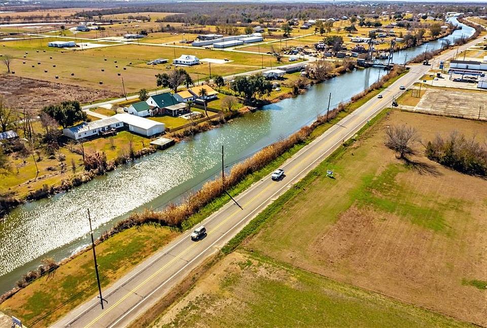 2nd image of 4980 Highway 56