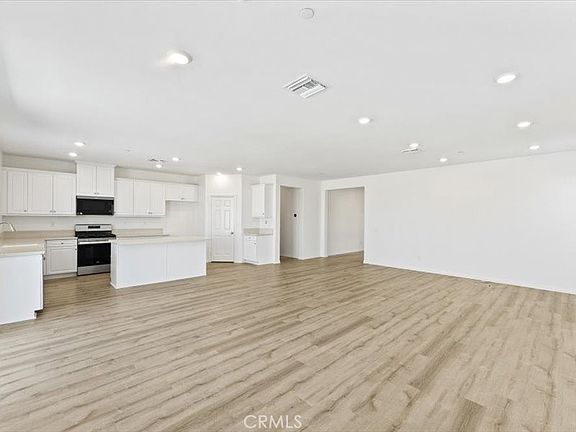 5th image of 7561 Baerss Rd