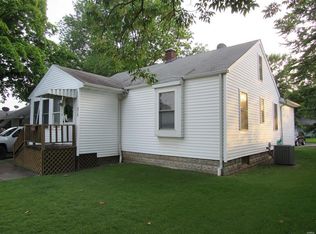 310 S Central Ave, Wood River, IL