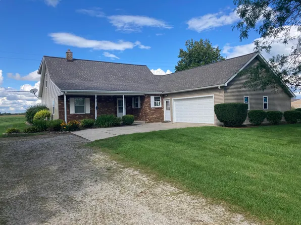 10121 E Brown Rd, Lake Odessa, MI 48849