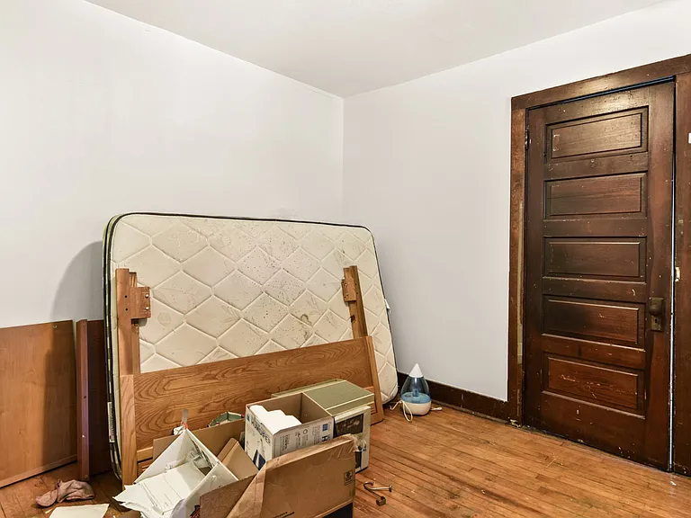 1111 E Gorham St #2 — Photo 25