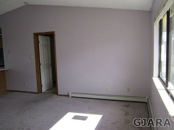 5th image of 466 Cottonwood Lake Dr