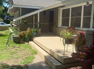 867 N Crestline Ave, Wichita, KS 67212