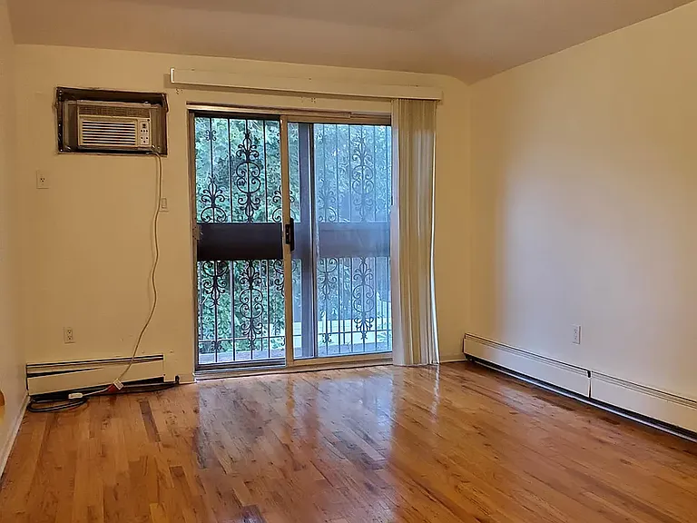 14949 Ash Ave #1 — Photo 5