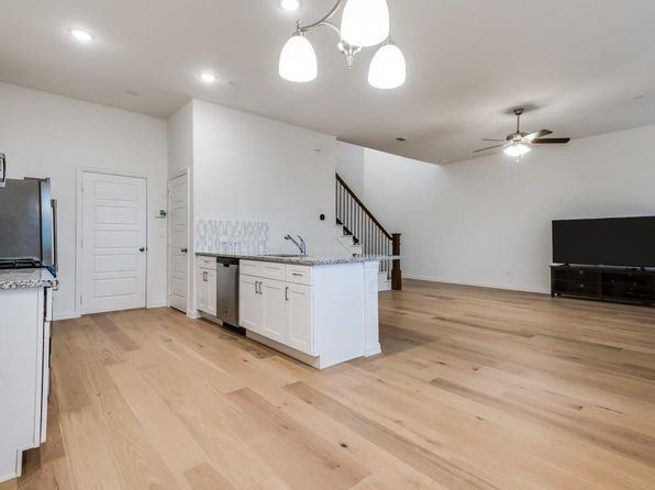 1935 Bethlehem St, Irving, TX 75061