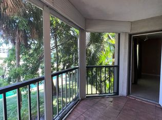 890 N Federal Hwy APT 208, Lantana, FL 33462