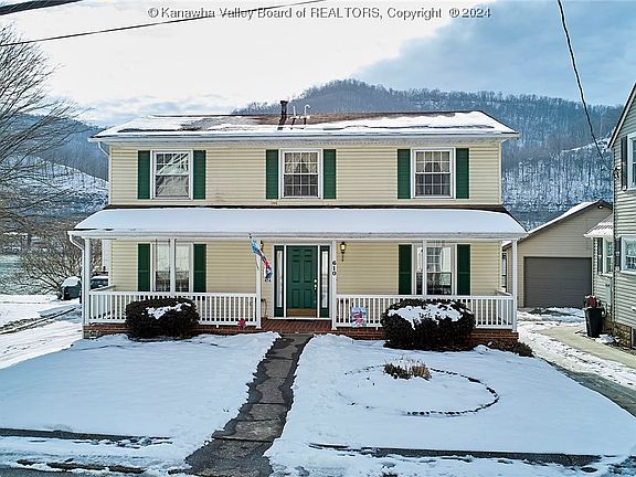 2nd image of 610 E Riverview Dr
