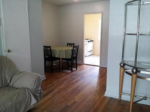4th image of 6942 Kissena Blvd