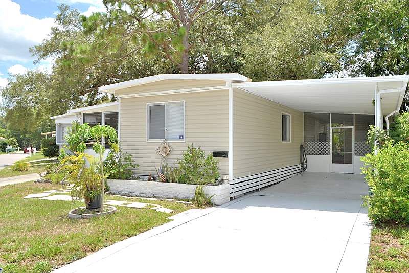 1st image of 816 Spanish Moss Dr