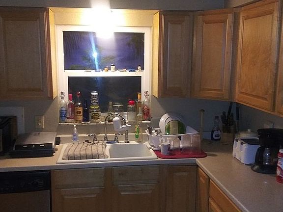 5th image of 11503 Leisure Ln E