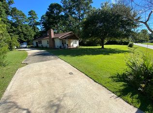 614 W Thurman Rd, New Bern, NC 28562