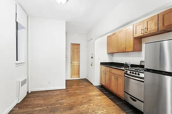 Rented by Corcoran | media 6