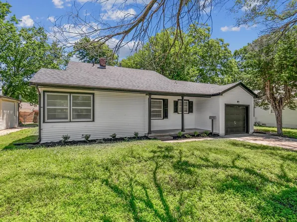 1928 N Litchfield St, Wichita, KS 67203