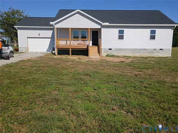757 Dixie Dr, Mathews, VA 23050