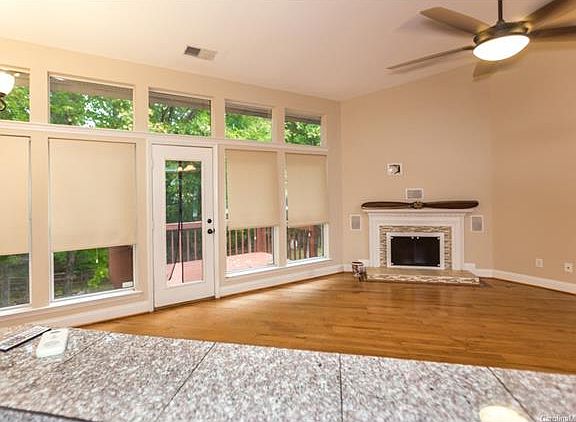 4th image of 8939 Raven Park Dr