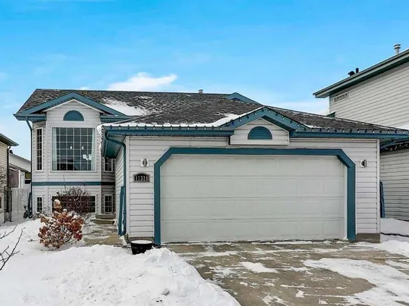 11320 E 92b St, Grande Prairie, AB T8V 7E9