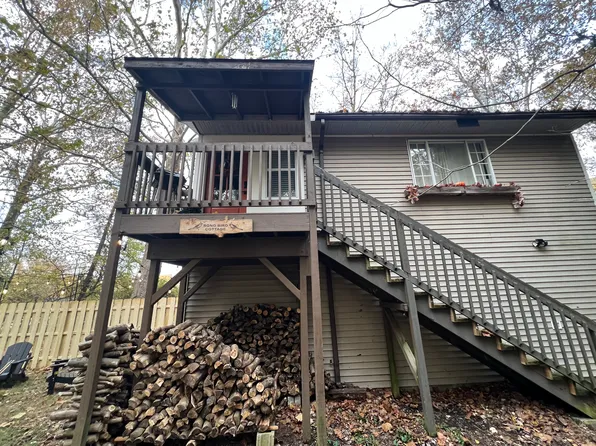 1537 Columbus Rd, Granville, OH 43023