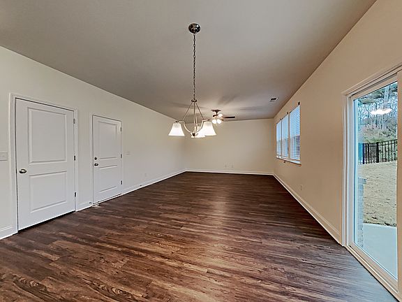 4th image of 3305 Bridge Haven Dr