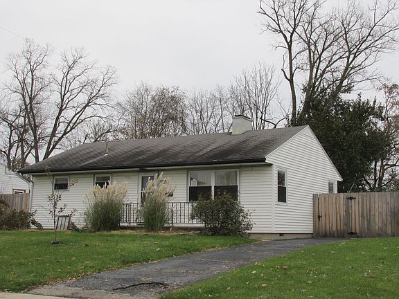 3rd image of 2992 Galewood St