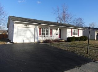 1147 Grissom Trl, Elk Grove Village, IL 60007