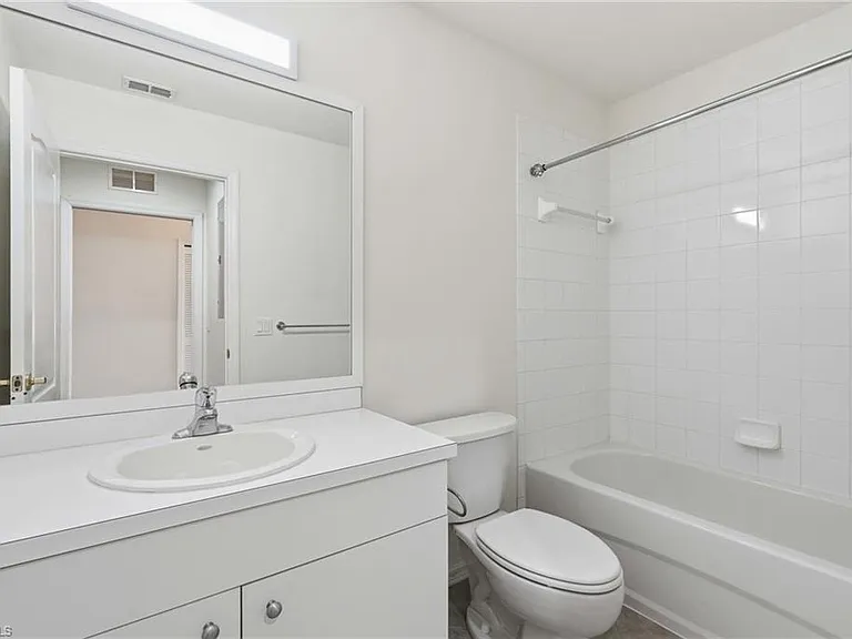 2710 Cypress Trace Cir #3021 — Photo 27