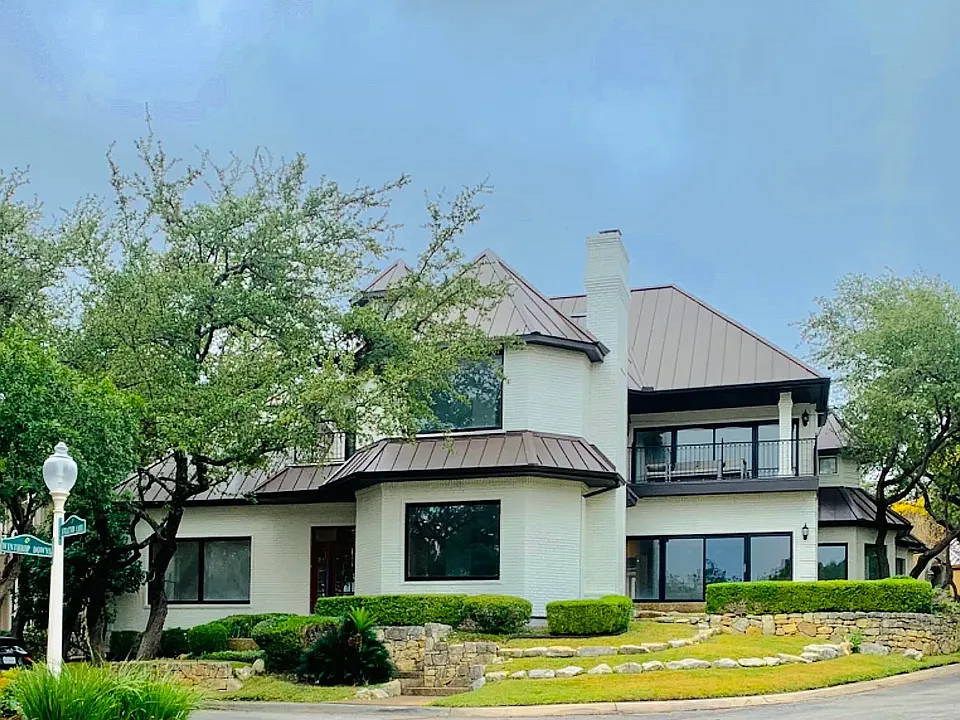 44 Stratton Ln