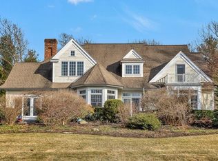 103 Kettle Hole Rd, Bolton, MA 01740