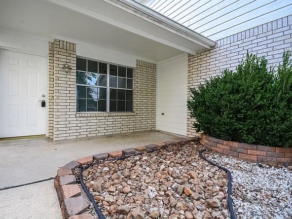 3rd image of 19735 Eagle Canyon Way