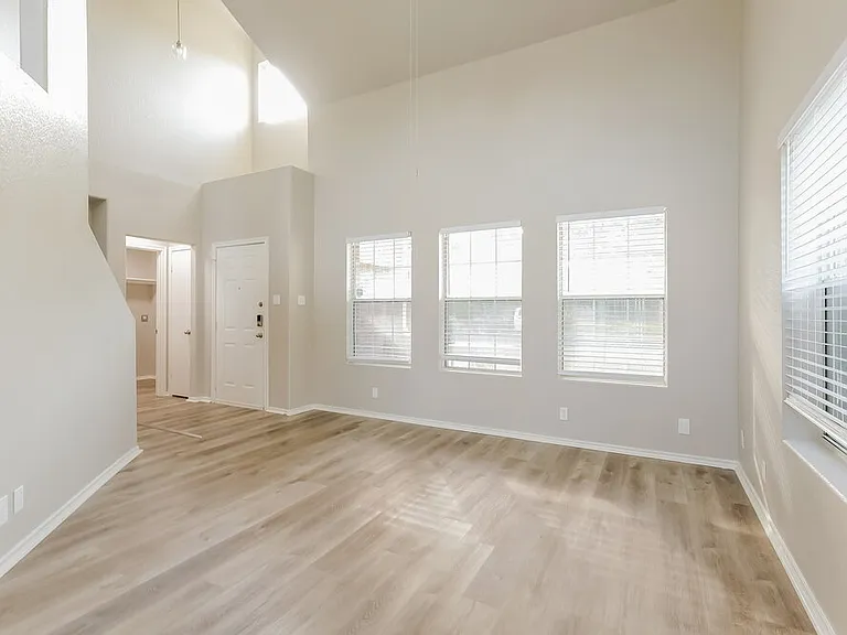 16706 Shipshaw River Dr — Photo 5