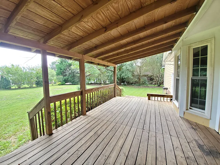 3508 Gowan Ln — Photo 8