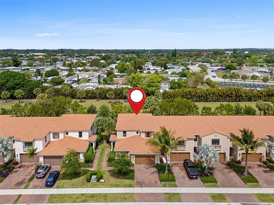 1st image of 10105 Brickhill Dr
