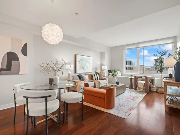 300 Berry St Unit 914, San Francisco, CA 94158