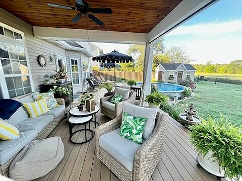 5th image of 4825 Wild Meadow St