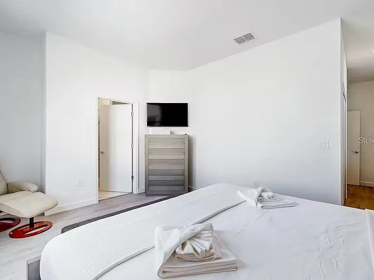 609 Trikomo Dr — Photo 14