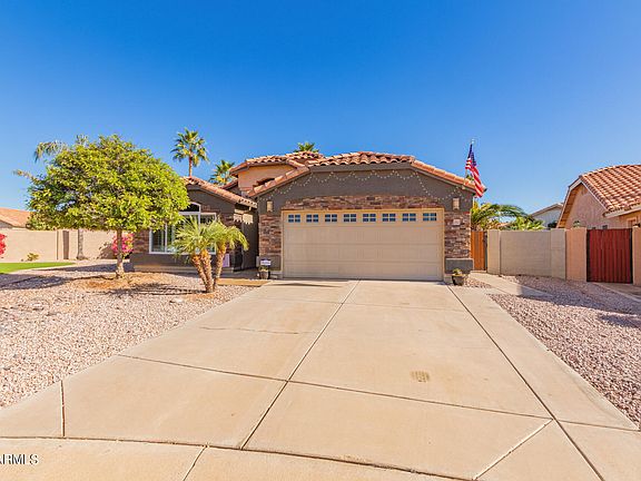 3rd image of 2057 S Augustine Circle