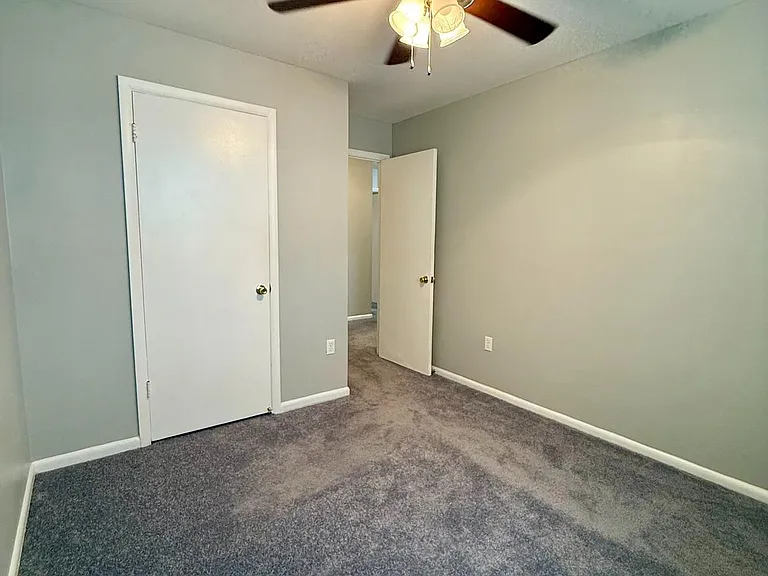 6526 Beechwood Dr #14 — Photo 23