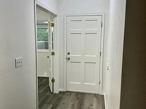 5th image of 1540 Macarthur Dr