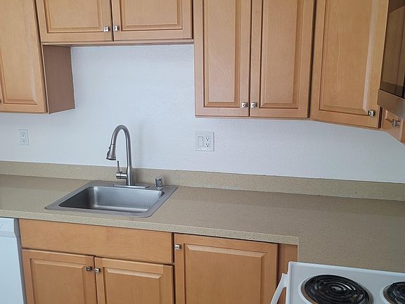 2nd image of 2312 L St #1
