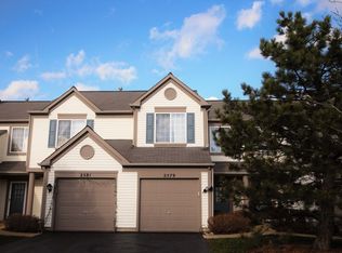 2579 Arcadia Cir, Naperville, IL 60540
