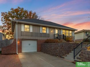 2718 S 116th Avenue Cir, Omaha, NE 68144