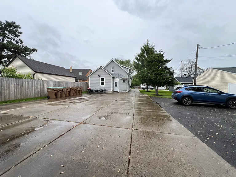 80 Meadow Pl #3 — Photo 12