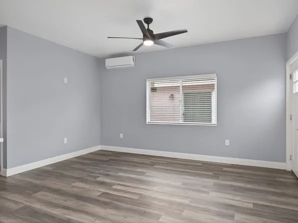 1341 Juneberry Pl #2, Oxnard, CA 93036