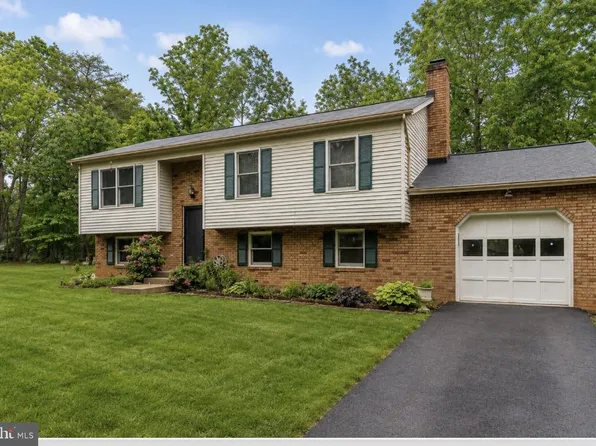 11902 Plantation Dr, Spotsylvania, VA 22551